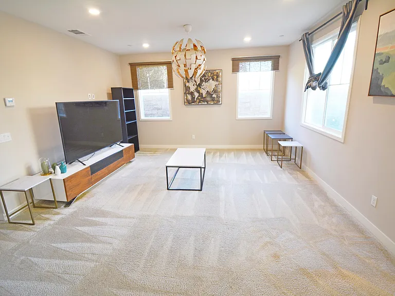42 Gable Ct — Photo 4
