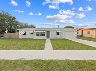 1400 13th St, West Palm Beach, FL 33401