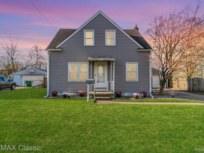 29149 James St, Garden City, MI, 48135