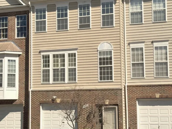 8542 Albert Ln, Lorton, VA 22079