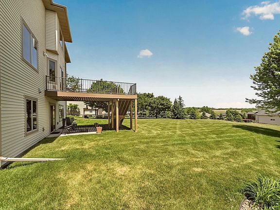 2nd image of 4852 Scenic View Dr SW