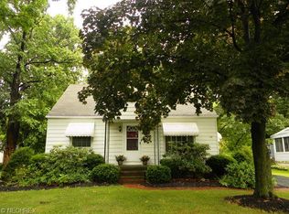 1825 Dover Center Rd, Westlake, OH 44145