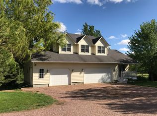 2227 N Indian Hills Trl, Brandon, SD 57005