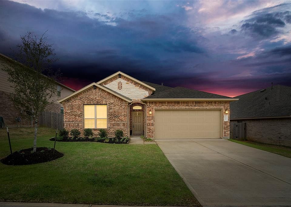 1st image of 12326 Little Blue Heron Ln