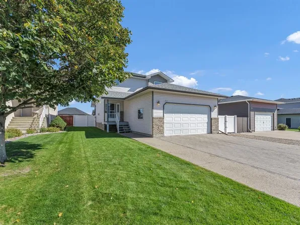 2459 W 7th Ave NE, Medicine Hat, AB T1C 1Y5