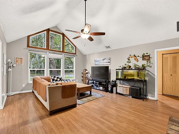 3rd image of 7304 SW 18TH PLACE