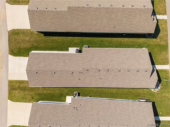 4th image of 1242 Parkland Trail
