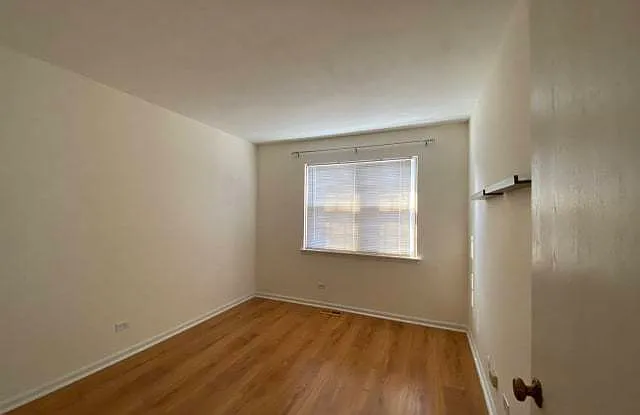 132 Brookwood Ct — Photo 12