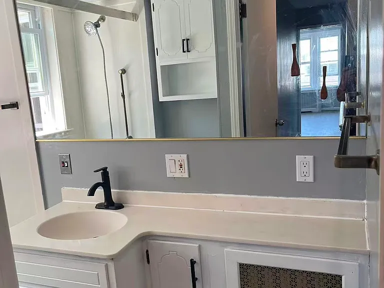 610 S Bergen St — Photo 12