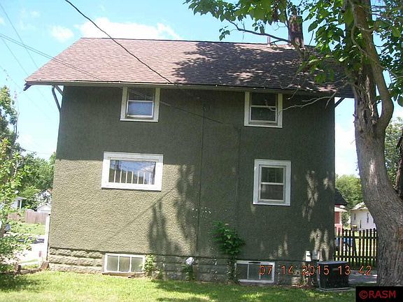 2nd image of 514 E 2nd St
