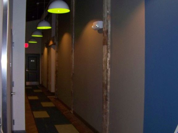 5th image of 315 Lynn St APT 403