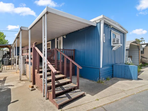 2395 Redwood Ave Space 43, Grants Pass, OR 97527