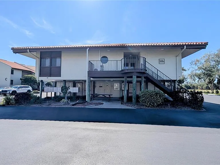 1515 Pinellas Bayway S #46 — Photo 41