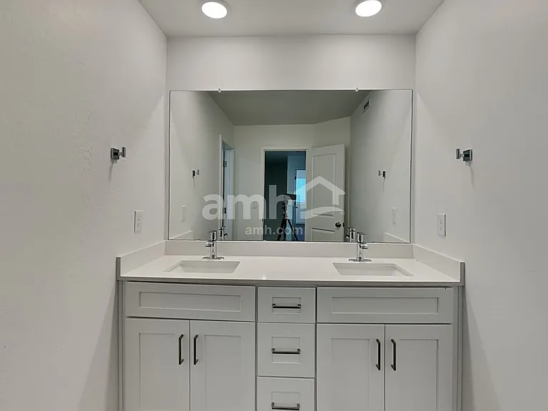 12524 W Flynn Ln — Photo 15
