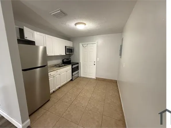 2007 A E Isaacs Ave, West Palm Beach, FL 33407