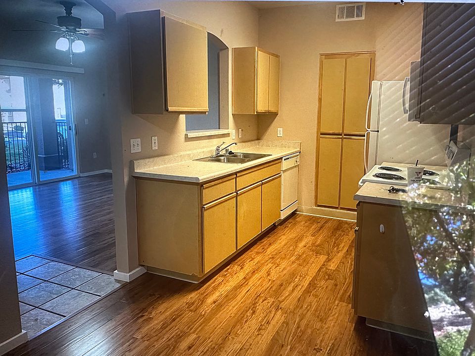 1st image of 6850 Sharlands Ave Unit 1170