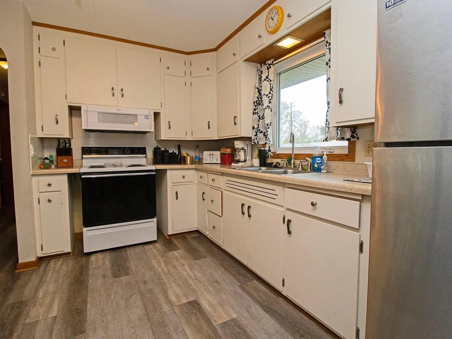 2 bed, 964 sqft, $1,500 — Photo 4