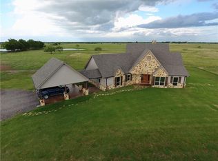 1100 NW County Road 2160, Barry, TX 75102
