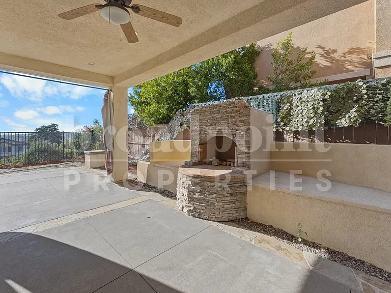 1672 N Las Flores Dr — Photo 35