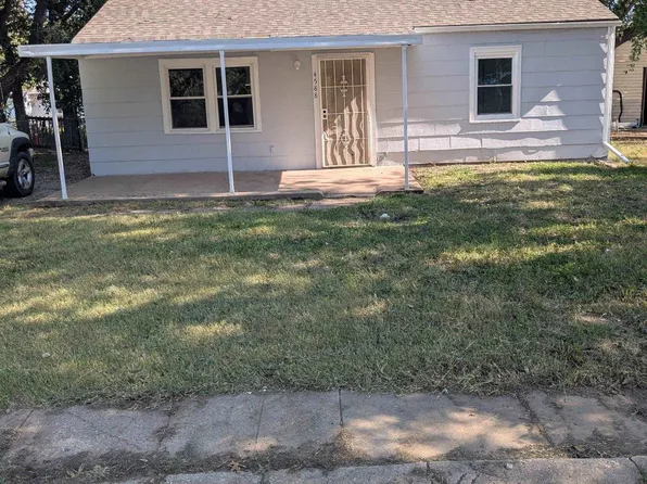 4588 S Brookhaven Ave, Wichita, KS 67216