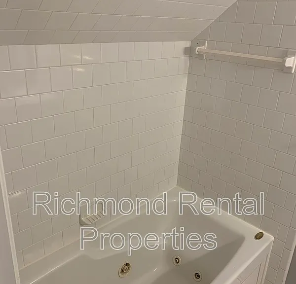 4 Skipwith Green Cir — Photo 12