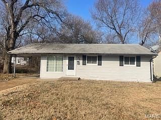 1st image of 95 Florissant Park Dr