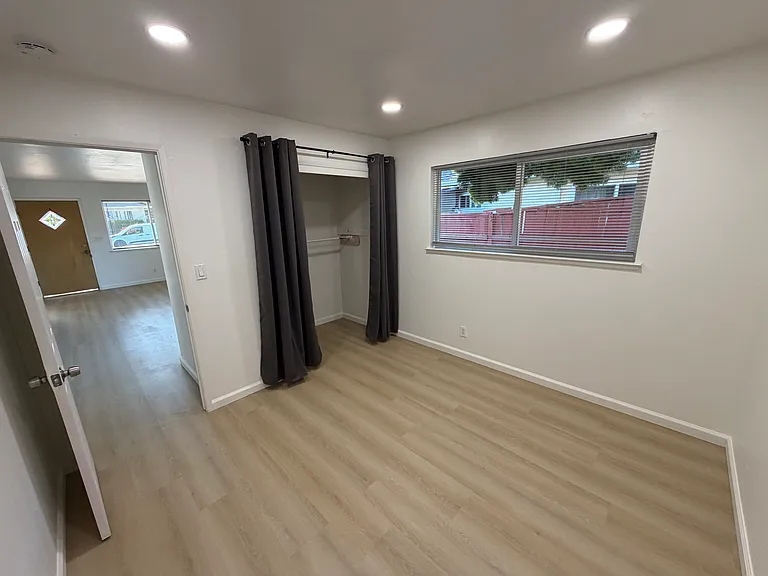 252 Superior Dr — Photo 11