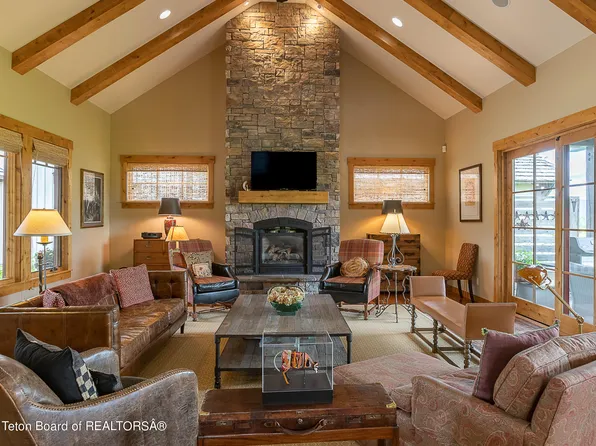 16 & 14 Moulton Ln, Victor, ID 83455