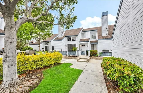 87 Briarglen Photo 1