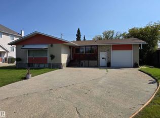 4719 50th St, Drayton Valley, AB T7A1J1