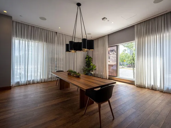 75 Park Lane South image 44 of 50