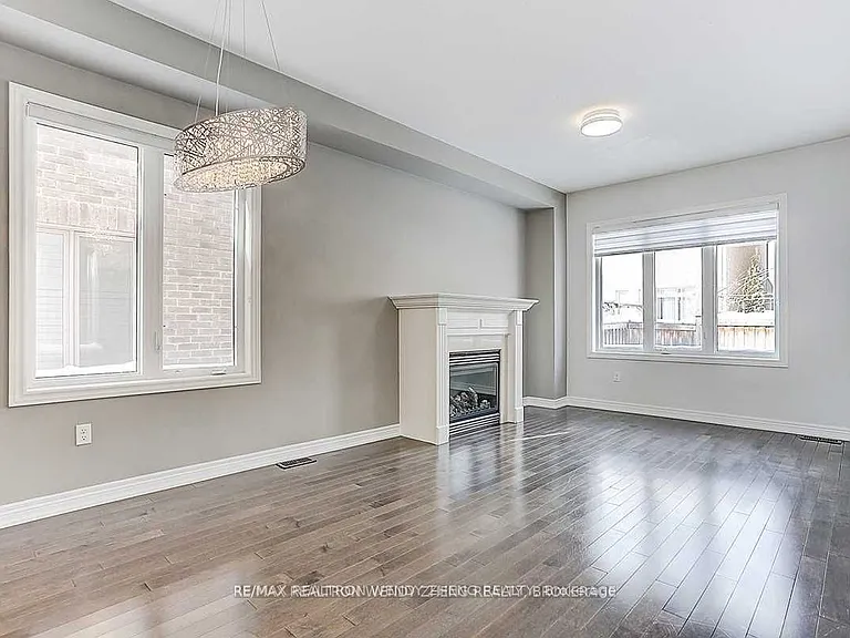 155 Durhamview Cres — Photo 7