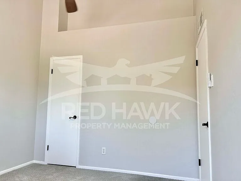 6607 E Sheridan St — Photo 27