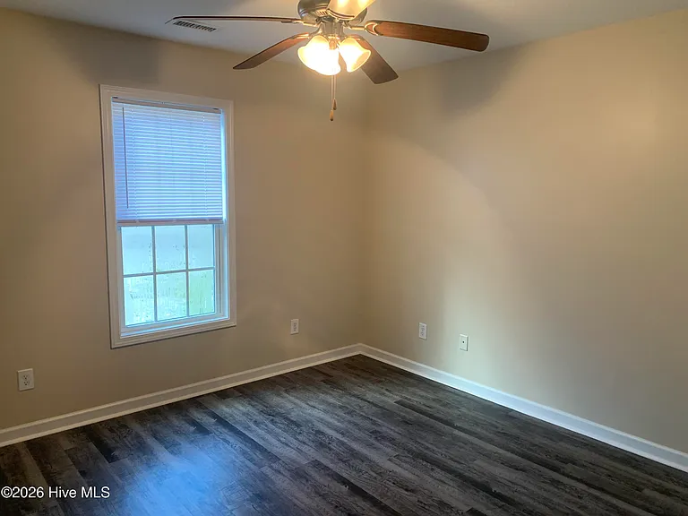 510 Haws Run Rd #4 — Photo 7
