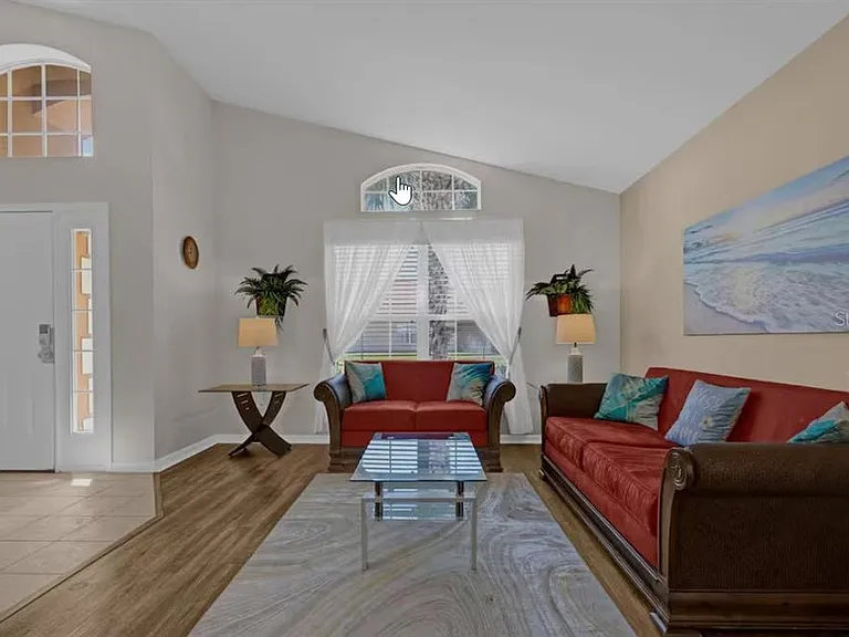 1438 Solana Cir — Photo 2