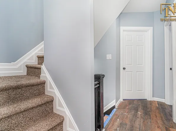 471 Heberton Avenue image 12 of 36