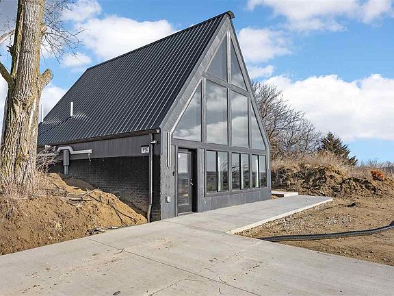 5th image of 2613 335th St