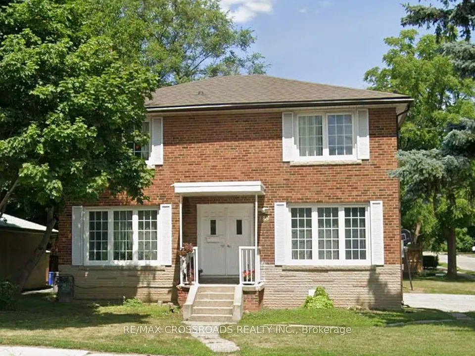 128 Major Mackenzie Dr E #3