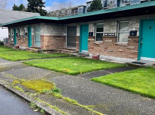 100 Logan Ave S APT C, Renton, WA 98057