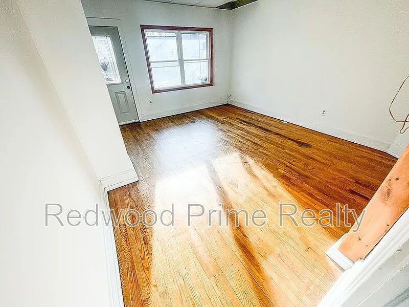 1st image of 188 Wheat St