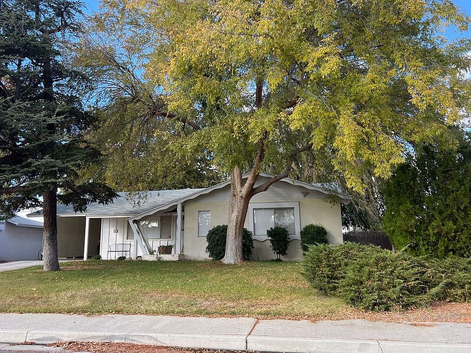 2nd image of 5912 Burke Way