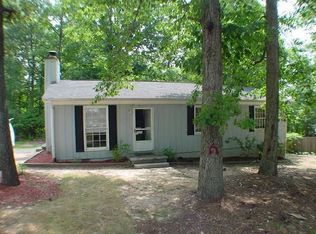 225 Holly Acres Rd, Holly Springs, NC 27540