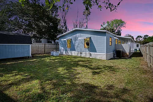 7624 Timberwood Dr Photo 1