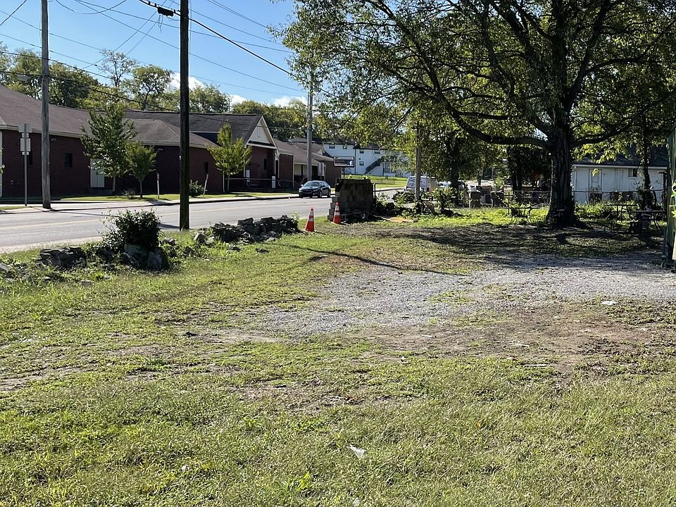 2nd image of 4001 Indiana Ave