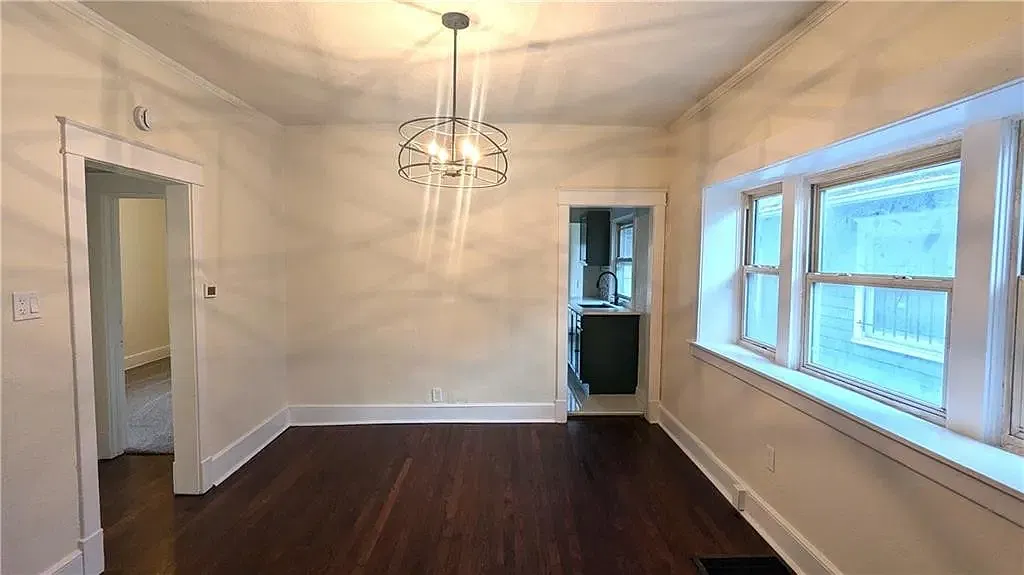 2 bed, 1100 sqft, $1,200 — Photo 2