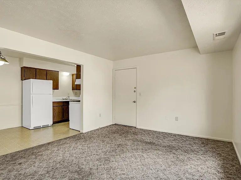 Chippewa Village Apartments Convenient Living in Beaver Falls, PA — Photo 6