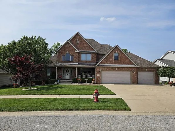 6516 Pershing Rd, Schererville, IN 46375