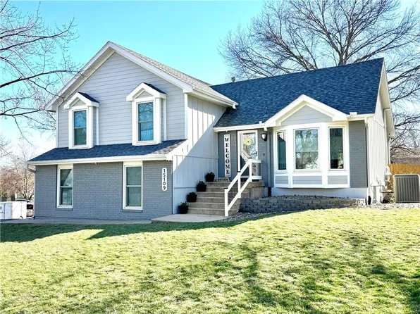 15109 W 122nd Ter, Olathe, KS 66062