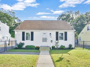 55 Pheland St, Springfield, MA 01109