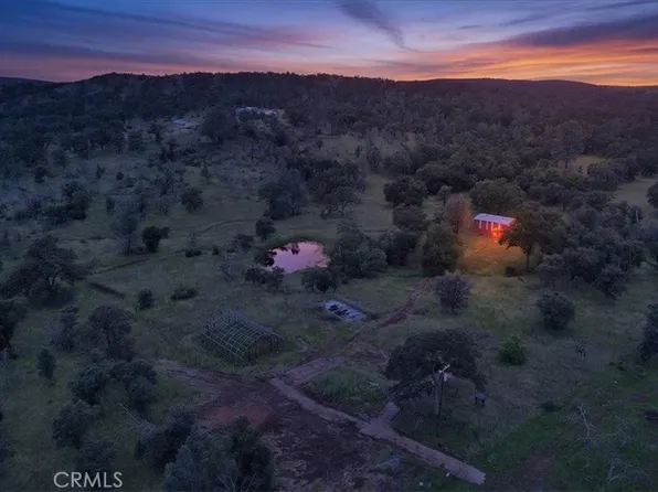 6180 Stonehedge Dr, Loma Rica, CA 95901
